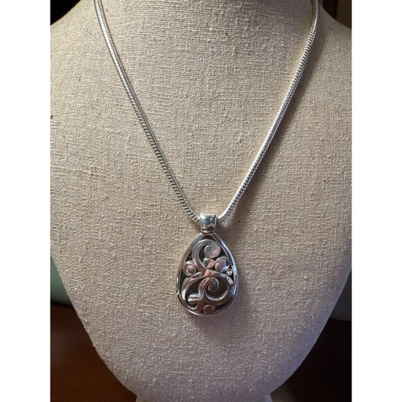 Brighton Necklace Contempo Silver Swirl Teardrop Pendant Adjustable Snake Chain - Picture 2 of 6